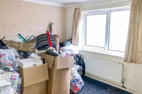 3 bedroom end of terrace house for sale, 21. Hiles Avenue, Winterton, Scunthorpe DN15 9XY