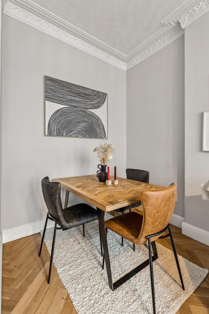 Apartment in Glasgow - View 5