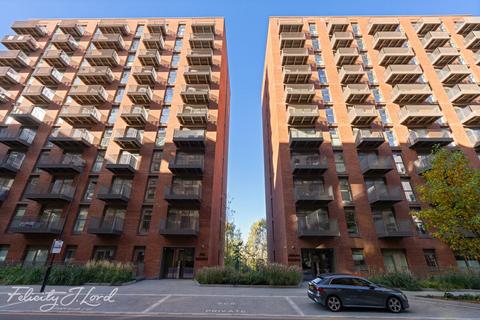 2 bedroom apartment for sale, Royal Crest Avenue, London