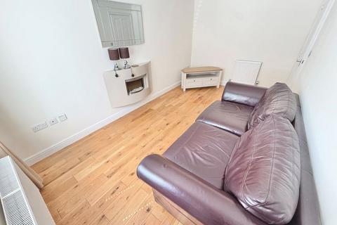 3 bedroom semi-detached house for sale, Standingwood Road, Rossmore