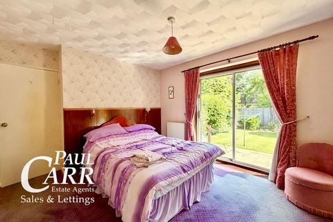 2 bedroom semi-detached bungalow for sale, Hillmorton Road, Sutton Coldfield