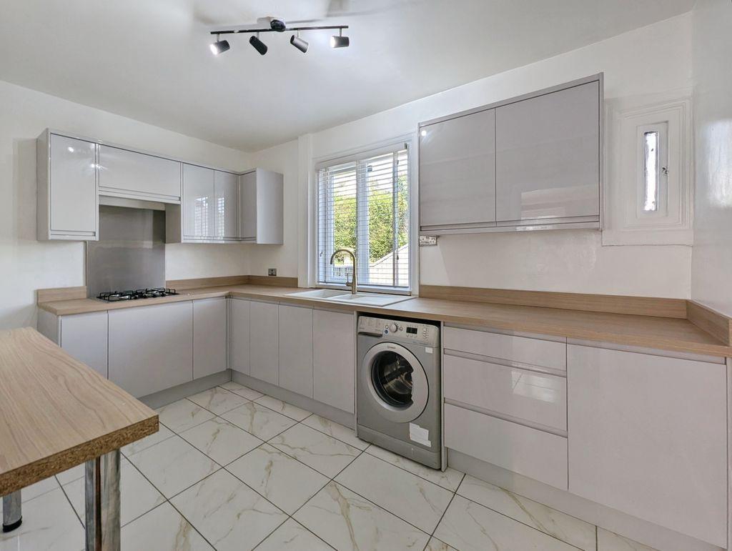 Bracken Place, Newcastle Upon Tyne NE4 - View 4