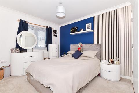 2 bedroom apartment for sale, 80 The Lakes, Aylesford ME20