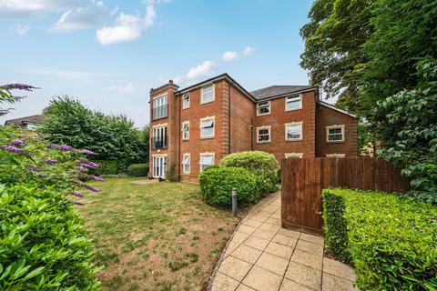 2 bedroom apartment for sale, Oaklands Road, Bromley, BR1