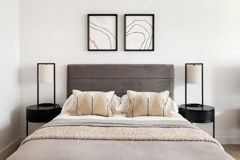 undefined, Water Street, London, E14