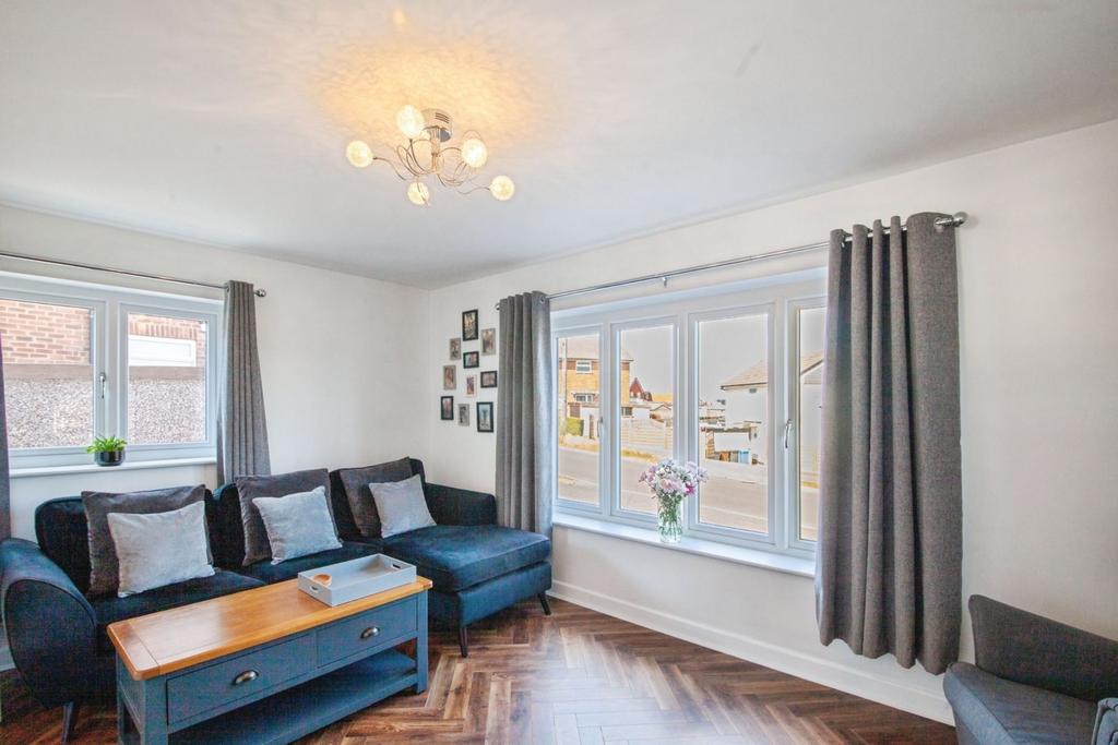 House in Sheffield, South Yorkshire - More