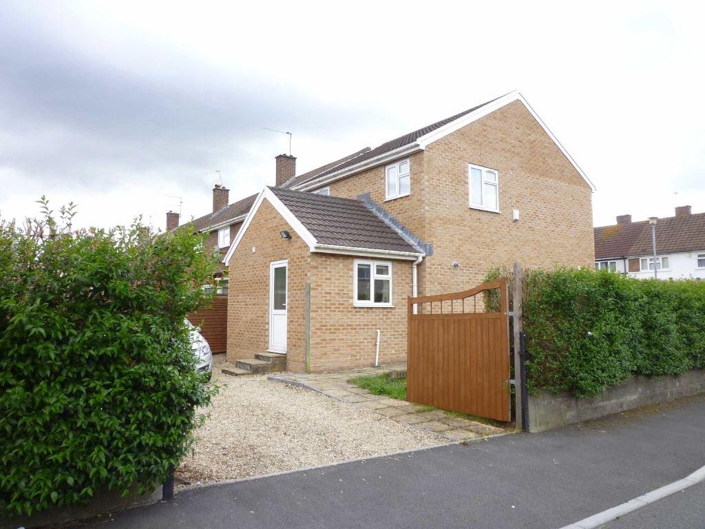 Dolwen Road, Llandaff North, CARDIFF, CF14 2QP 3 bed detached house £