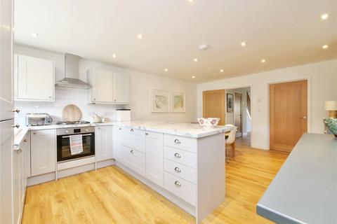 3 bedroom end of terrace house for sale, Splendid three bedroom house, Street, BA16 0NH
