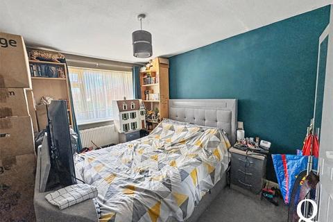 3 bedroom terraced house for sale, Heather Close, Sittingbourne, Kent, ME10