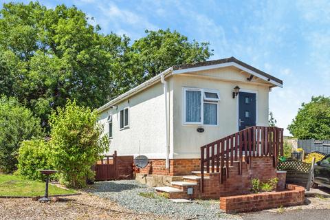 1 bedroom bungalow for sale, Brook Meadow, Wroughton, Swindon, Wiltshire, SN4