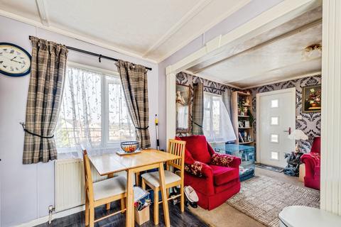 1 bedroom bungalow for sale, Brook Meadow, Wroughton, Swindon, Wiltshire, SN4