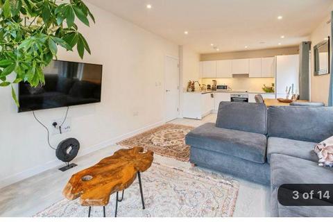 2 bedroom flat to rent, Fritillary Apartments, 5 Harewood Avenue, NW7 1TA