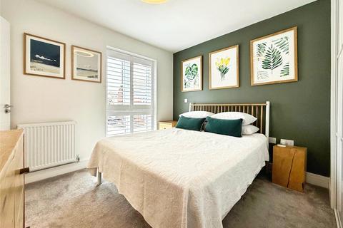 2 bedroom semi-detached house for sale, Dentons Walk, Berkshire RG45