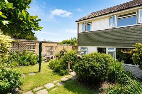 3 bedroom end of terrace house for sale, The Close, Codicote