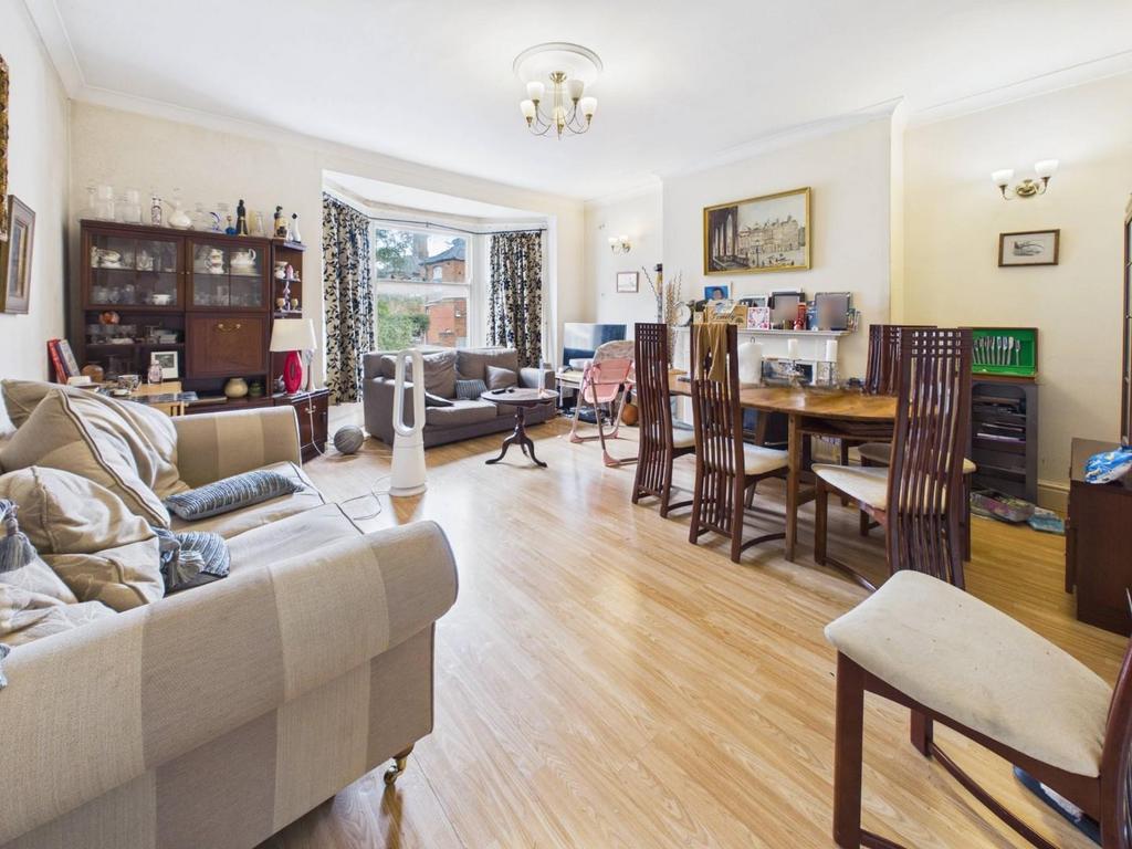 2 Flats, over 2250 sq feet accomm, Gotham Street, Leicester - View 3