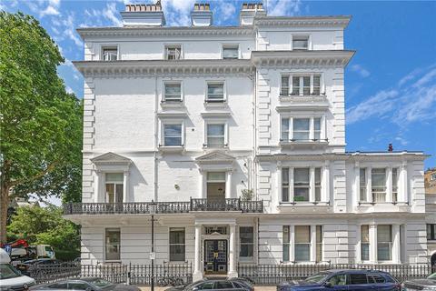 Courtfield Gardens, London, SW5