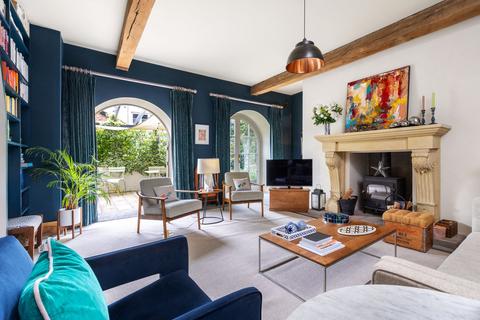 4 bedroom detached house for sale, Parchment Street, Winchester, SO23