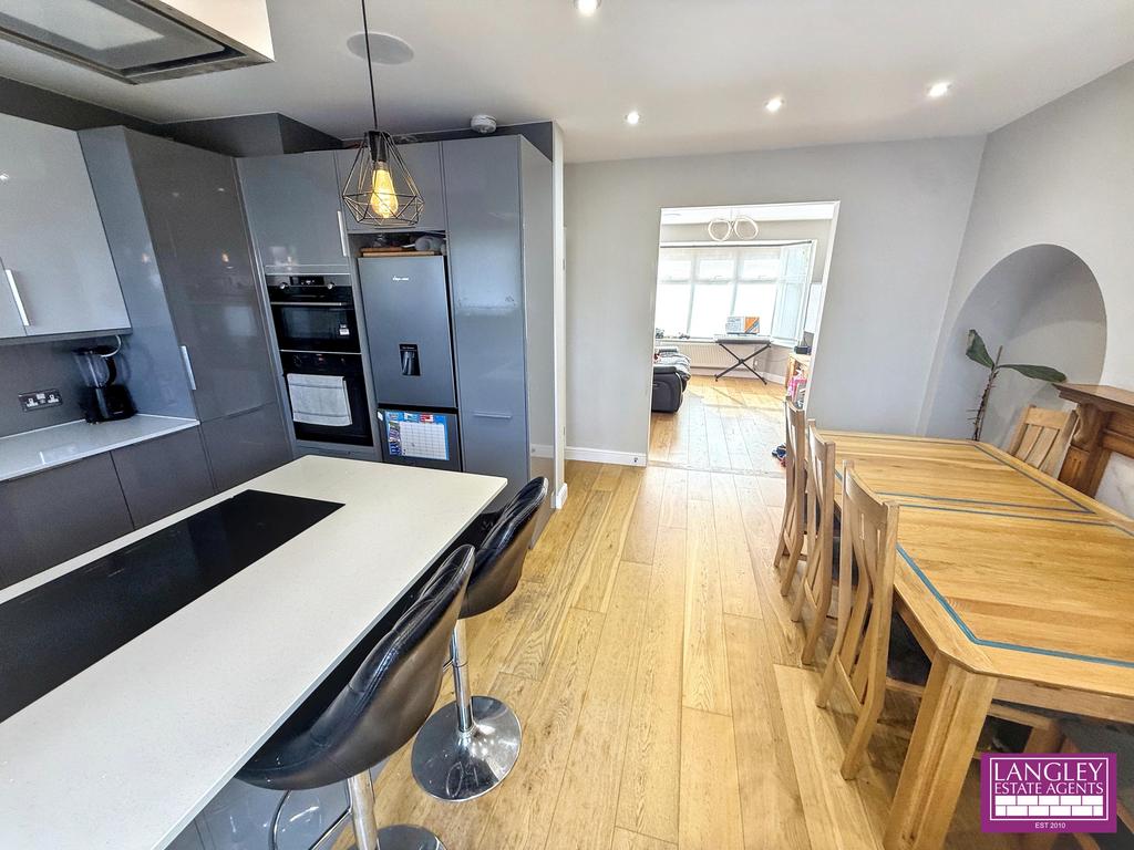 Kitchen, open plan living