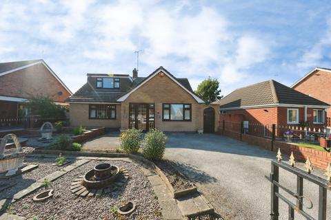 4 bedroom detached house for sale, Larch Avenue, Mansfield Woodhouse, Mansfield, Nottinghamshire, NG19