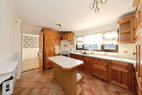 4 bedroom detached house for sale, Larch Avenue, Mansfield Woodhouse, Mansfield, Nottinghamshire, NG19