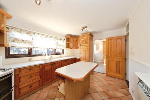 4 bedroom detached house for sale, Larch Avenue, Mansfield Woodhouse, Mansfield, Nottinghamshire, NG19
