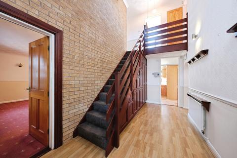 4 bedroom detached house for sale, Larch Avenue, Mansfield Woodhouse, Mansfield, Nottinghamshire, NG19