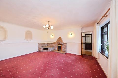 4 bedroom detached house for sale, Larch Avenue, Mansfield Woodhouse, Mansfield, Nottinghamshire, NG19