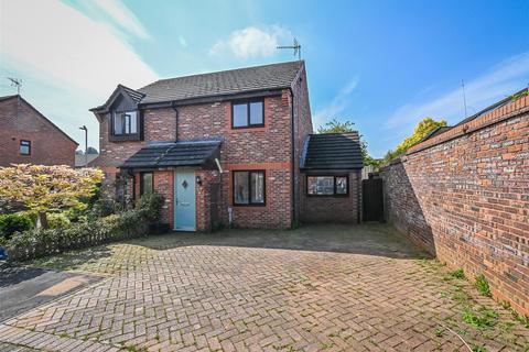 2 bedroom semi-detached house for sale, 24 Wardle Close, Bridgnorth