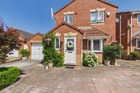 3 bedroom detached house for sale, Mill View Road, Beverley, HU17 0UP