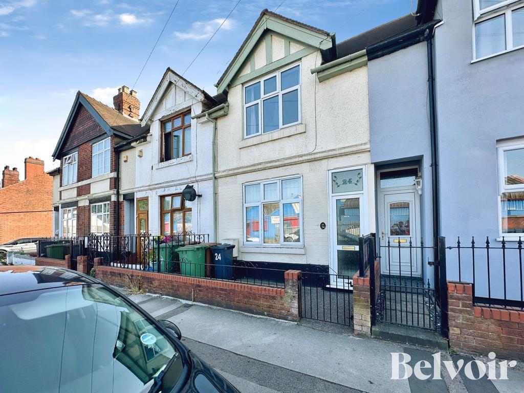 3 bedroom terraced house for sale