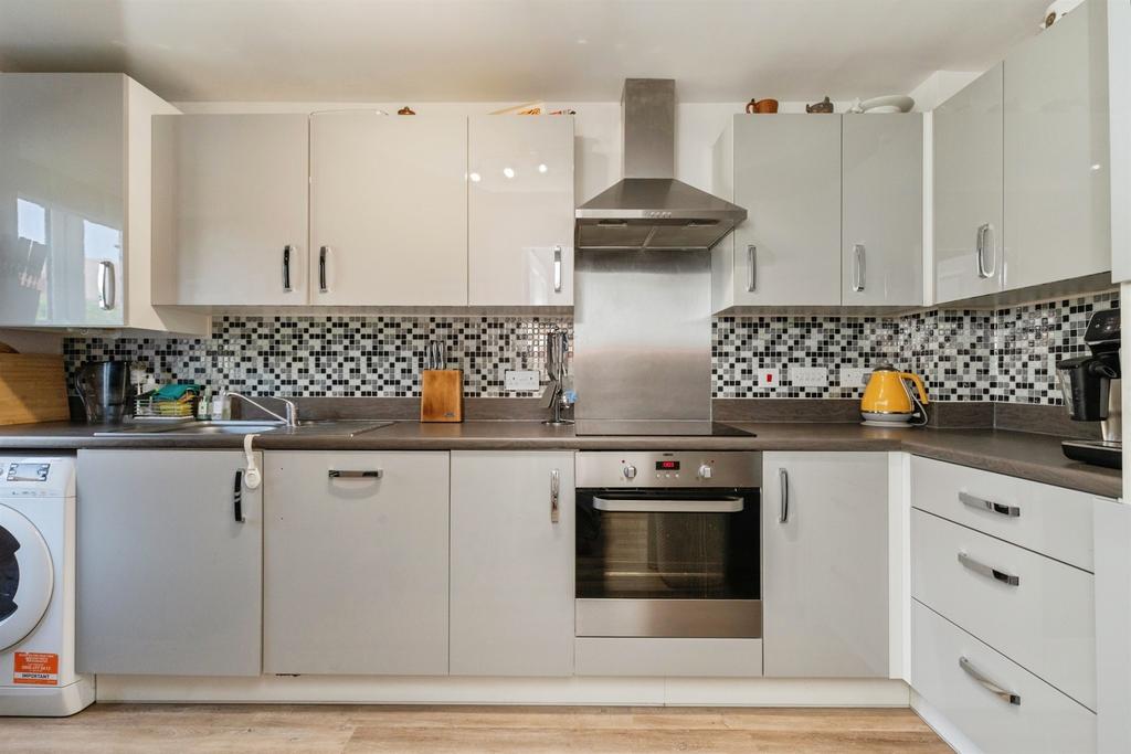 Ten Acre Rise, Patchway, Bristol - View 6