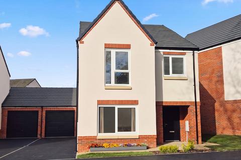 4 bedroom detached house for sale, Chester Road, Helsby WA6