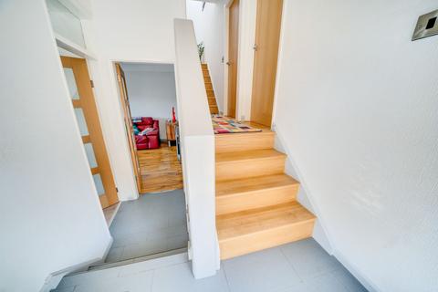 2 bedroom semi-detached house for sale, Hillside Avenue, Bridgnorth, WV15