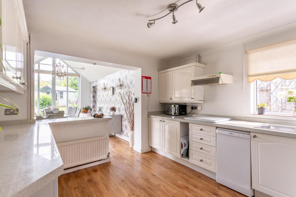House in Brighton, Woodingdean - View 4