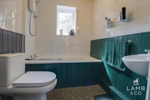 3 bedroom detached bungalow for sale, Sladburys Lane, Clacton-On-Sea CO15