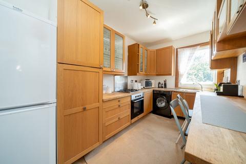 2 bedroom flat for sale, Oxgate Gardens, London NW2