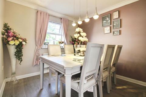 3 bedroom semi-detached house for sale, Gaveller Road, Swindon, SN25
