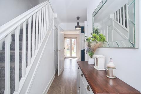 3 bedroom semi-detached house for sale, Landos Road, MANCHESTER, Lancashire, M40
