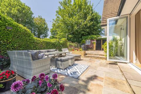 3 bedroom detached house for sale, Aldbourne Road, Burnham SL1