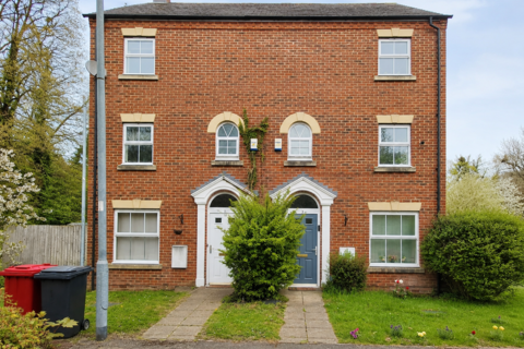 Parsons Road, Slough, Berkshire, SL3