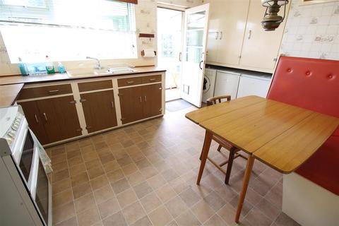 3 bedroom detached bungalow for sale, Westview Road, Gurnard PO31