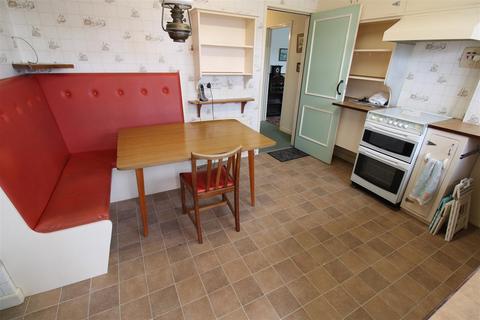 3 bedroom detached bungalow for sale, Westview Road, Gurnard PO31