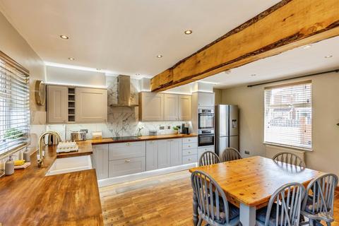 3 bedroom semi-detached house for sale, Wedmore Vale, Bristol