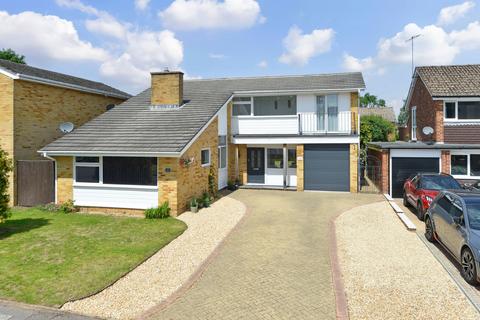 3 bedroom detached house for sale, Brookside, Cranleigh, GU6