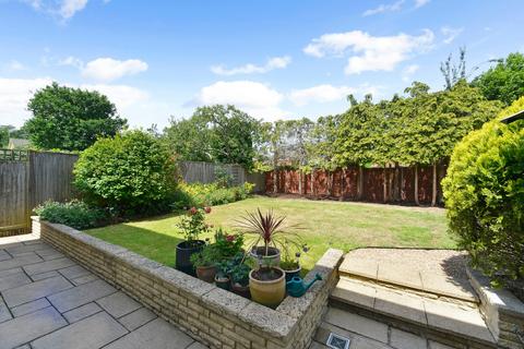 3 bedroom detached house for sale, Brookside, Cranleigh, GU6