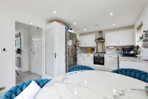 4 bedroom detached house for sale, Anslow Road, Wellesbourne, Warwick
