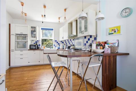 3 bedroom semi-detached house for sale, Hoppers Road, London, N21
