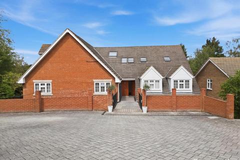 2 bedroom apartment for sale, Beacon Hill, Maldon, CM9