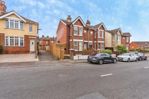 2 bedroom maisonette for sale, Sholing Road, Southampton, Hampshire, SO19