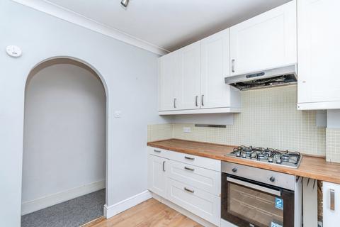 2 bedroom maisonette for sale, Sholing Road, Southampton, Hampshire, SO19